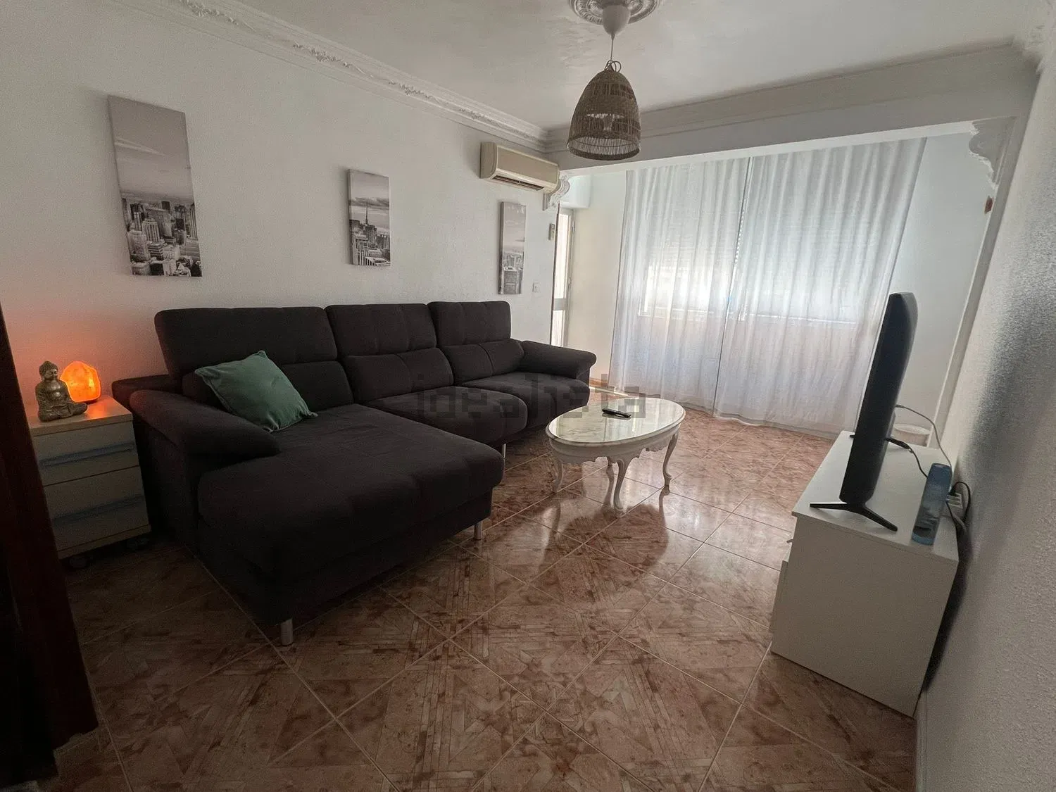 36144-03-livingroom